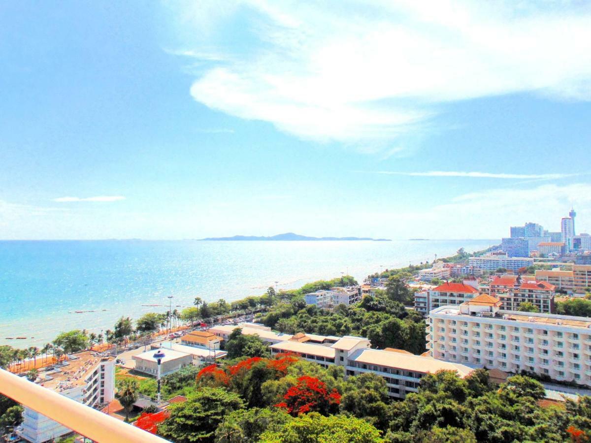 Sea View Beachfront Condos Pattaya ジョムティエンビーチ エクステリア 写真